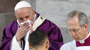 El papa Francisco cancela el retiro espiritual planeado debido a un resfriado
