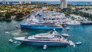 Desde yates con energía solar hasta mariscos sostenibles, Miami Boat Show combina Blue Sea con Going Green