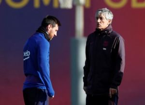 ¿Le responde a Messi? Esto piensa el entrenador del Barcelona sobre sus declaraciones polémicas