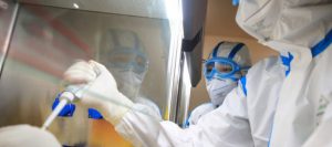 Una persona de 90 años, primera muerte por coronavirus en Bélgica