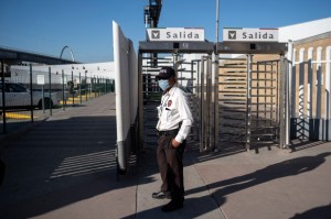 La frontera entre Estados Unidos y México podría cerrarse debido al coronavirus