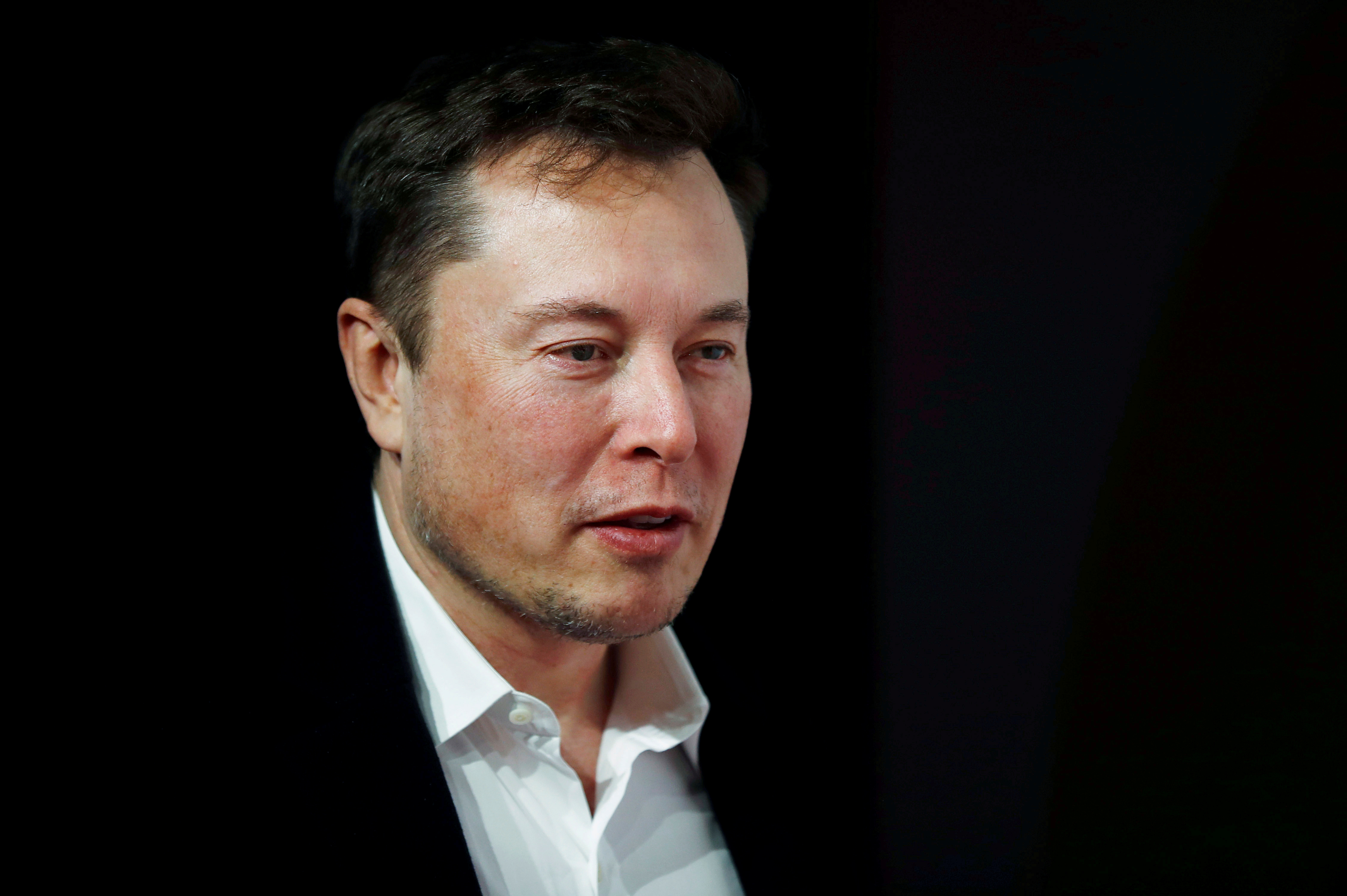 What Elon Musk is looking for at the moment to sign talents for Tesla and SpaceX