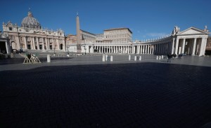 Basílica de San Pedro reabrirá sus puertas el lunes para los turistas