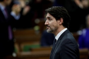 Justin Trudeau trabajará aislado luego de que se confirmara que su esposa tiene coronavirus