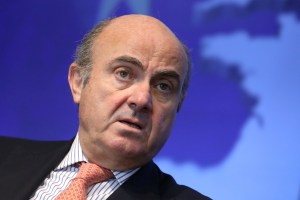 Vicepresidente del Banco Central Europeo dice “coronabonos” no son el único instrumento para combatir la crisis