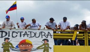 Andrea Rondón: El totalitarismo busca la destrucción del individuo