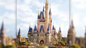 Disney World y Universal Orlando cierran por pandemia de coronavirus