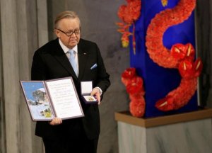 El Nobel de la Paz Martti Ahtisaari, contagiado por coronavirus
