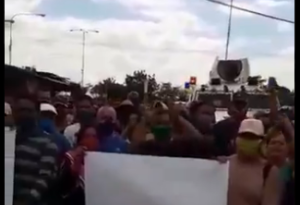 Comerciantes del mercado de Chirica en San Félix protestan tras tres días de cierre #26Mar (video)