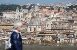 Italia supera los 24.000 muertos y por primera vez caen los positivos