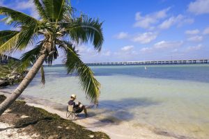 Key West abre playas y parques