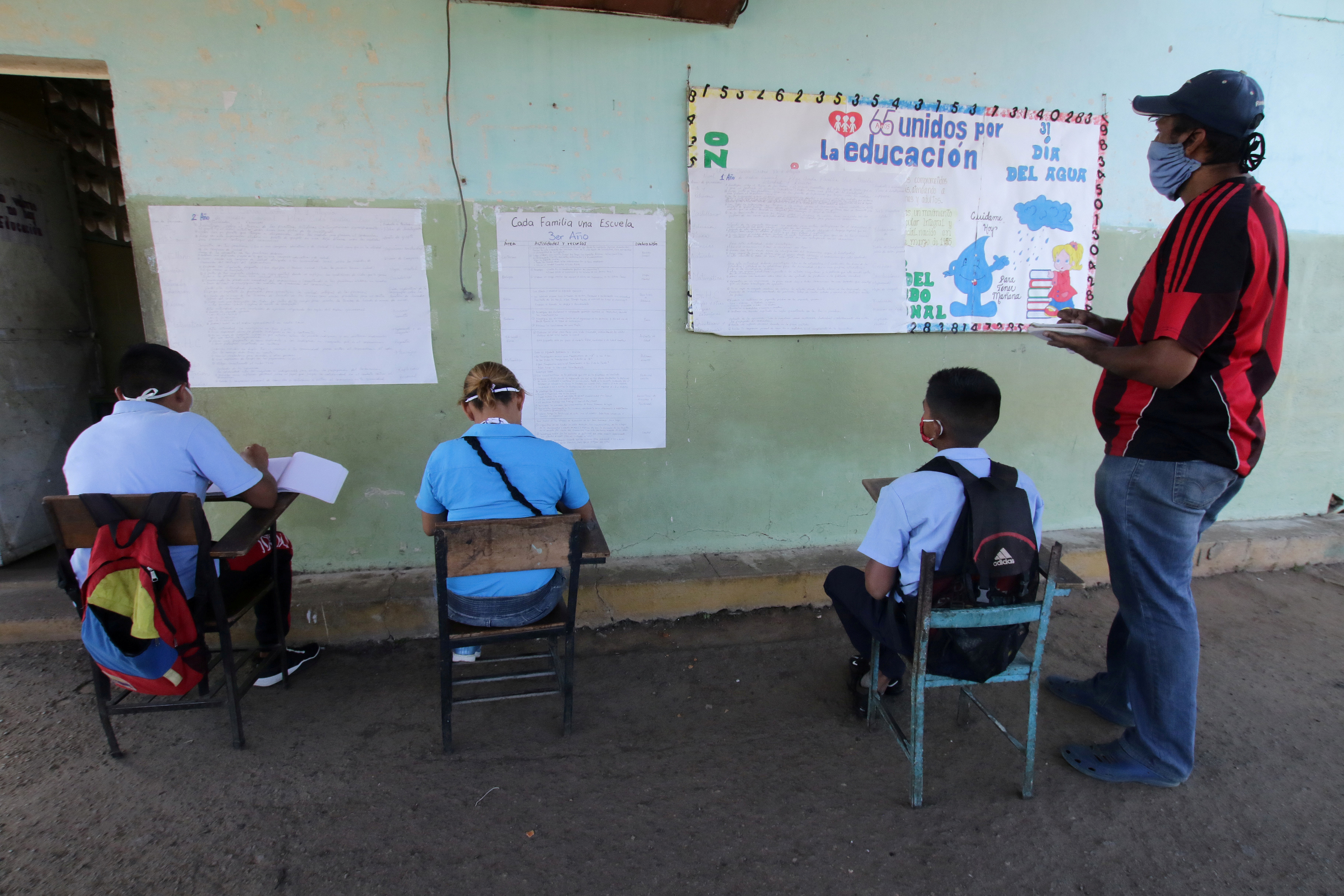 Clases a distancia debilitaron aprendizaje de estudiantes en La Guajira