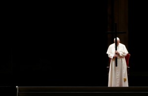 El papa Francisco a ONG que rescata migrantes: Estoy siempre dispuesto a echar una mano