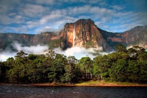 La minería ilegal continua su avance por Venezuela y ahora pretende destruir el Parque Nacional Canaima