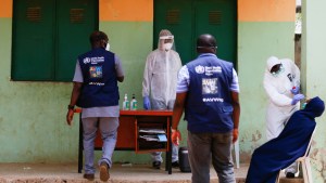 Al menos cinco muertos en estampida durante reparto de ayuda humanitaria en Nigeria