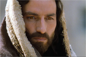 La increíble historia de Jim Caviezel: El actor que “crucificó” su carrera en Hollywood por interpretar a Jesucristo