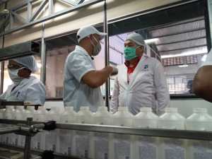 Chavismo “inspeccionó” las instalaciones de Laboratorios Fisa (Video)