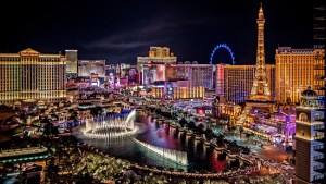 Las Vegas se tambalea por el impacto económico del coronavirus