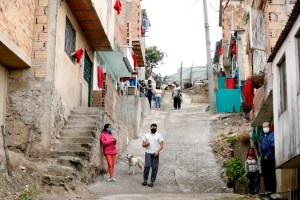 La pérdida de empleos en América Latina es tres veces más común entre los hogares pobres