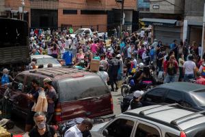 Hambre y escasez de servicios encienden al país: Más de 20 protestas en menos de 24 horas