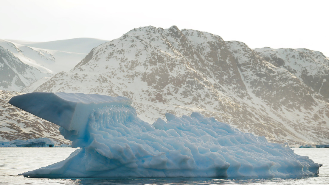 La capa de hielo de Groenlandia perdió miles de toneladas, según un estudio