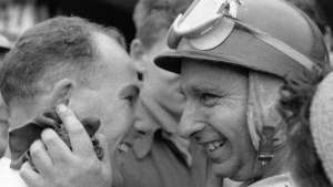 Legendario campeón de la Fórmula Uno, Jackie Stewart rinde tributo a Juan Manuel Fangio