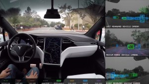 EN VIDEO: Tesla muestra cómo sus automóviles evitan atropellar a peatones