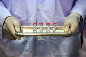 Los fabricantes de envases de cristal se preparan para la vacuna de la Covid-19
