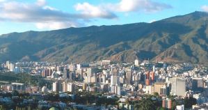 Al menos dos incendios forestales se registraron en Caracas este #4May (Video)
