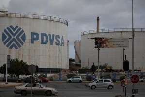 Navieras griegas detienen comercio con Venezuela por sanciones EEUU