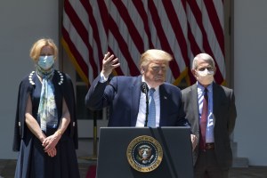 Trump anunciará la nueva empresa que fabricará medicamentos para tratar el Covid-19 en los EE. UU.