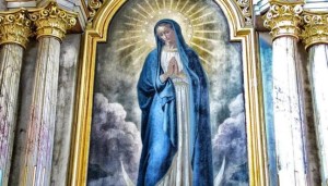 FOTOS: La Virgen María se habría aparecido a enfermos por coronavirus en clínica de Bogotá