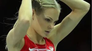 Escultural atleta rusa reveló que le ofrecieron una fortuna para ser “prostituta VIP” (FOTOS)
