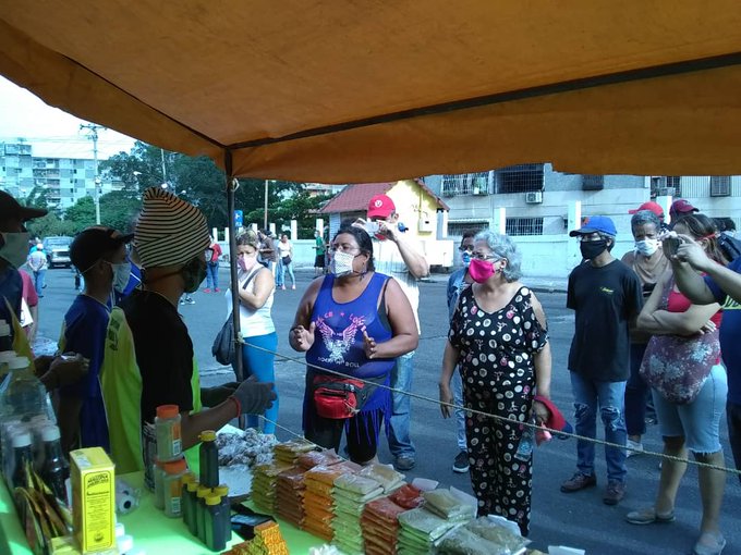 La comuna alzada: Le advierten al alcalde de Guarenas que no abra el mercado de Menca de Leoni si no quiere ver protestas (VIDEO)