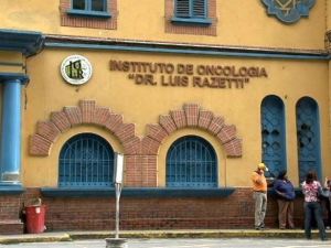 Madres de pacientes oncológicos del Hospital Luis Razetti exigen suministro de agua #12May