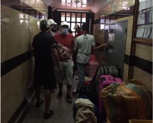 Retornados aislados denunciaron que están secuestrados en el hotel Vizconde en la parroquia Candelaria (Fotos y videos)