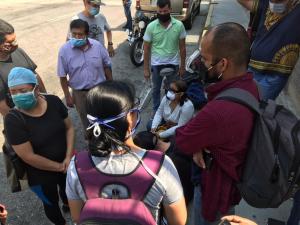 Juan Flores: Conviasa dejó varados a ecuatorianos en Venezuela que esperaban repatriación