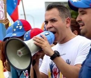 Diputado José Antonio Mendoza rechazó aumento de la gasolina: Su dolarizacion es una verdadera sanción