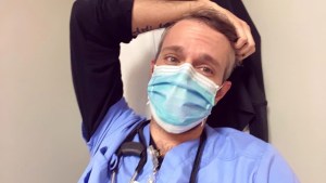 Enfermero de Florida muere tras sobredosis por trauma del coronavirus