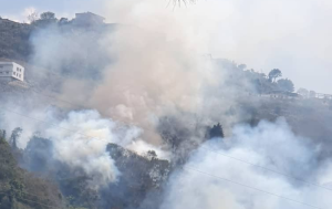 Reportaron incendio en El Junquito pero los bomberos no tienen gasolina #21May (FOTOS)