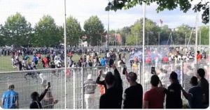 ¡Escándalo! Más de 400 personas rompieron la cuarentena para jugar fútbol en Francia (Video)