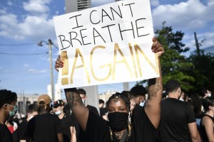 Protestas por muerte de George Floyd reavivan el temor a rebrote de coronavirus en EEUU
