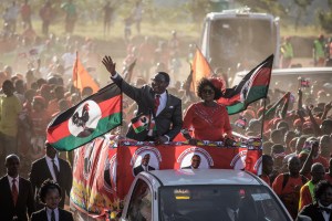 En Malaui, un predicador se alza como nuevo presidente del país