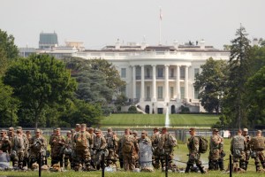 Se esperan hasta 200,000 manifestantes en DC por protesta masiva de George Floyd