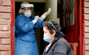 La pandemia desborda a Colombia con 187 muertos en un día