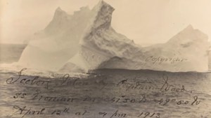 Sale a la luz UNA FOTO del presunto iceberg que hundió al Titanic