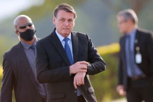 Bolsonaro deberá indemnizar a reportera a la que ofendió con tono machista