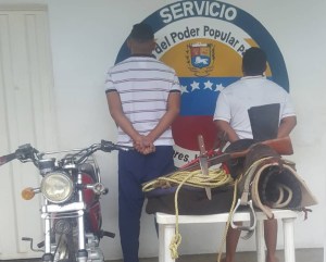 Policía del municipio Barinas abatió a un delincuente y detuvo a dos ex GN con objetos robados