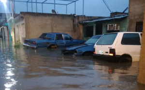 Lluvias causaron estragos e inundaron viviendas en diversas zonas de Carabobo (Fotos)