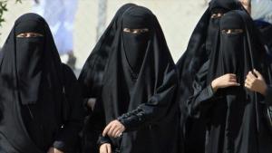 En pleno encierro: Aumentó en un 30% las solicitudes de divorcio por la mujeres saudíes